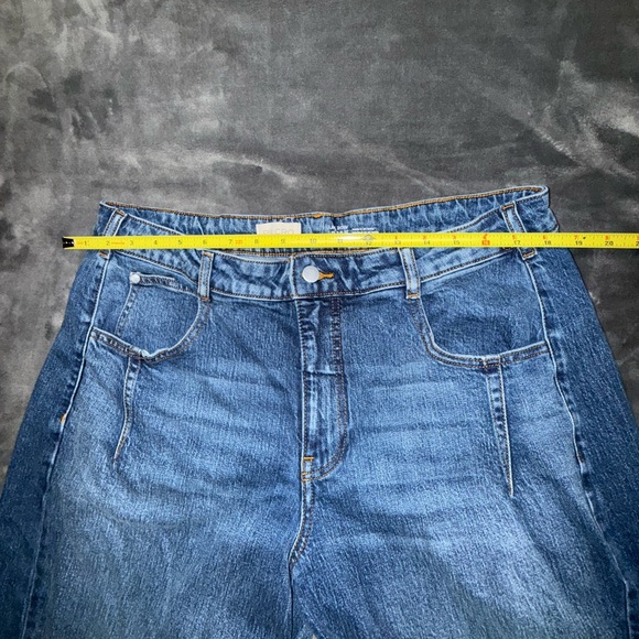 Pilcro Wide Leg Jeans in Classic Blue Size 16 - Picture 5 of 9